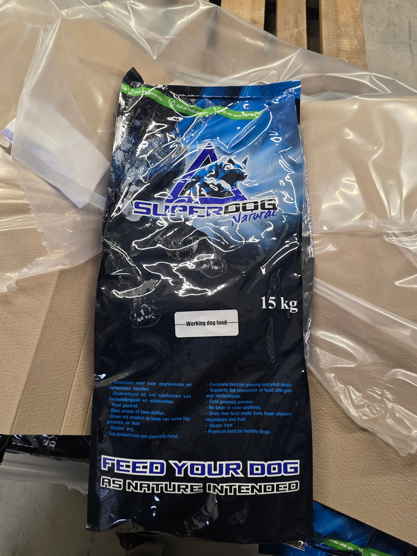 Superdog EXCELLENT | Stralende Vacht & Tarwevrij